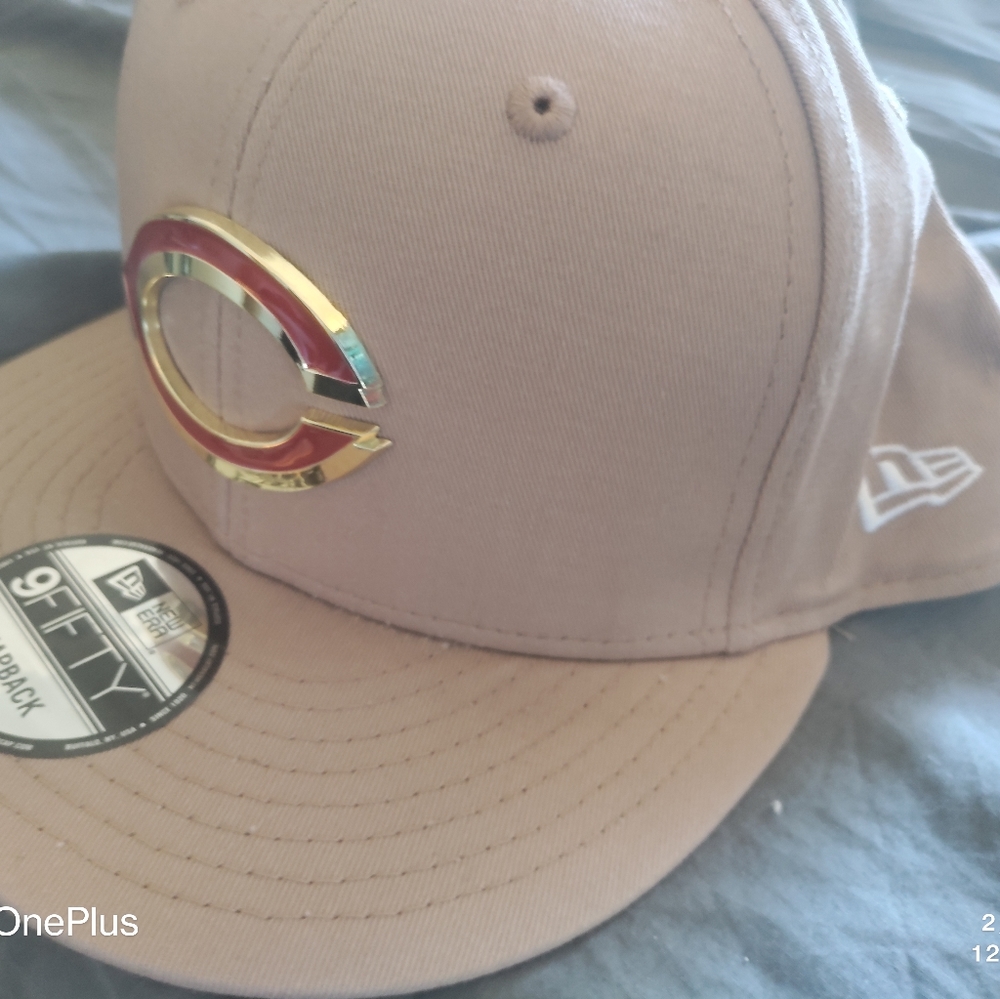 Cincinnati baseball snap back hat